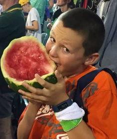 吃瓜群众红烈人,揭秘吃瓜群众背后的故事